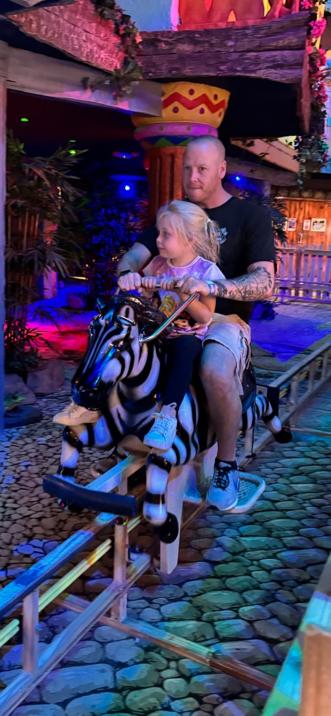 Single dad Main Photo