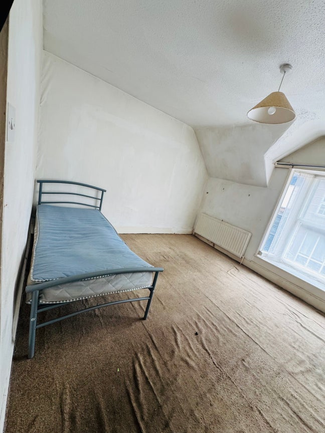 Double bedroom Main Photo