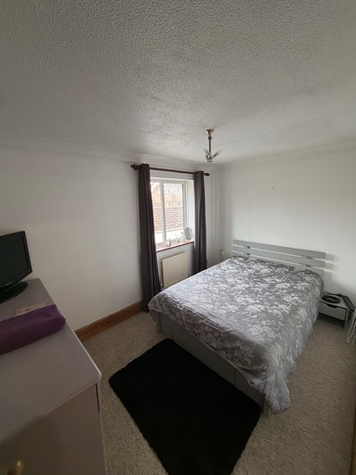 Double room to rent  Main Photo