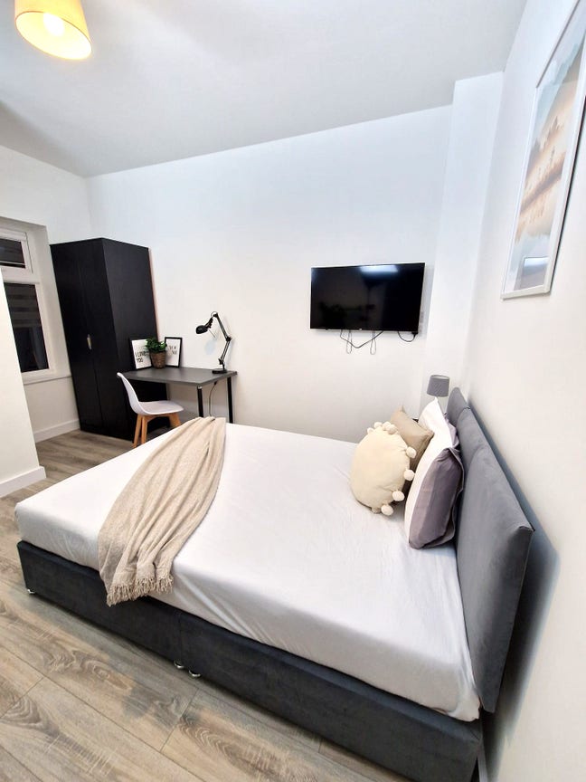  Ensuite  Room  in  Beckett  Road,  Doncaster,  Dn2 Main Photo