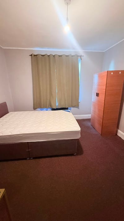 🏡Double Rooms fully furnished | Bills Inc | (E17) Main Photo
