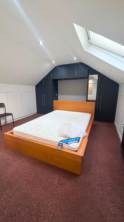 🏡Single & Double Rooms | Bills Inc | &pound;750+(E17) Main Photo