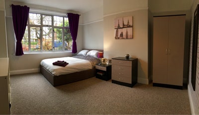 Stunning rooms in Clean & tidy Prof House Share Main Photo
