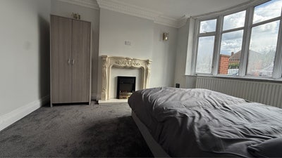 House share in NG8 Main Photo