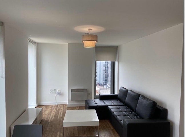 Double Room with Private Bathroom - Salford M50 Main Photo