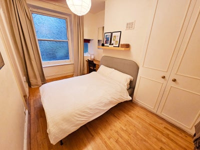 Room in St Johns Wood Main Photo