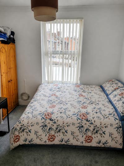 Wallasey Village Double Room available for Rent Main Photo