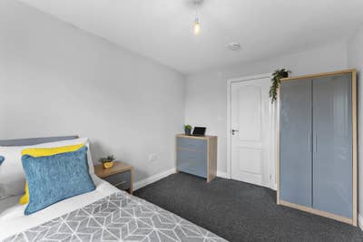 Stunning Studio In Sugar Way! (PE2) 😻 Main Photo
