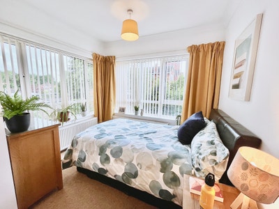 Home from Home 🏡 Happy houseshare with parking Main Photo