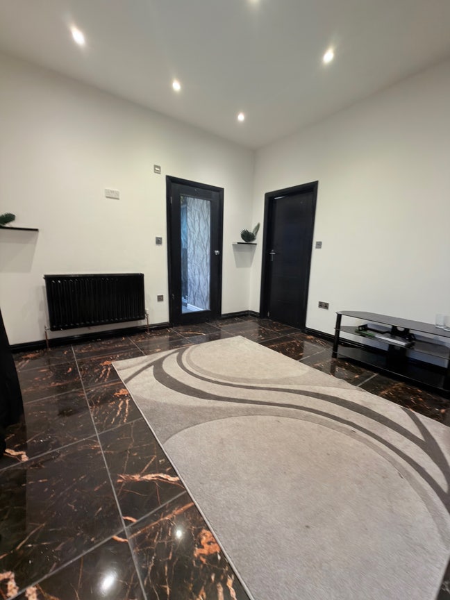 Room to rent with en suite  Main Photo