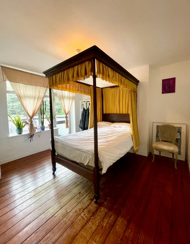 1 room available 10 mins walk from waterloo Main Photo