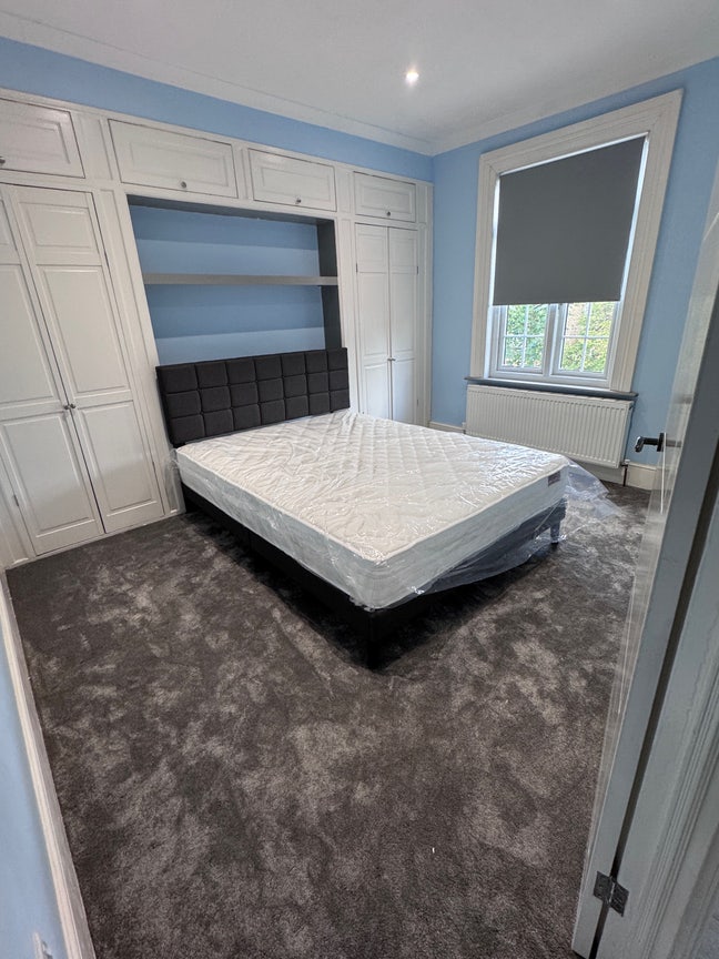 Master room  Main Photo