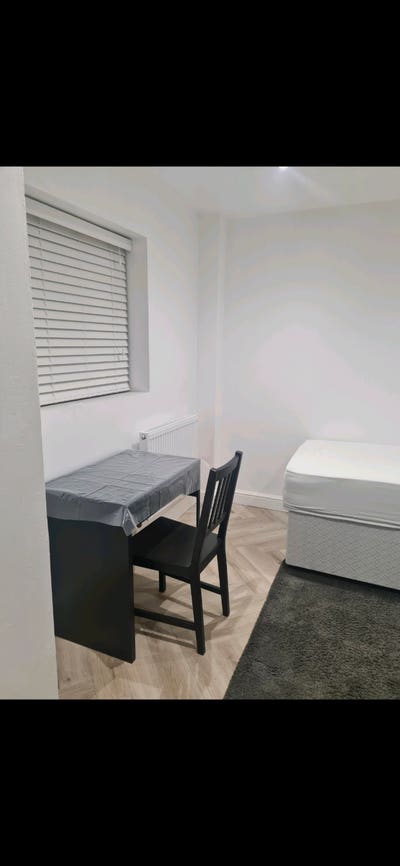 Single Room to Let  Main Photo