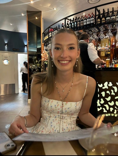 looking for buddy-up in city centre! Main Photo