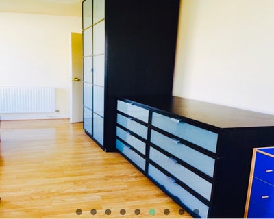 Very large bright room 1 minute walk to station  Main Photo