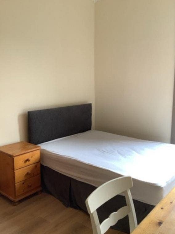 Hyndland flat for students Main Photo