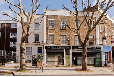 A Large Room Walking Distance to Camden Town Main Photo