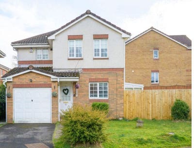 3 bedroom house  Main Photo