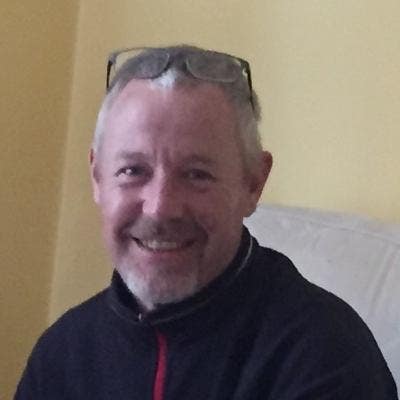 Professional Male seeks a double room Main Photo