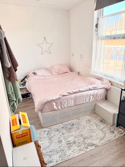 Luxury En Suite Rooms – Whetstone, N20 Main Photo