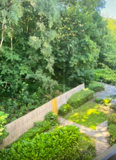 Modern 2 bedroom apartment available now Main Photo