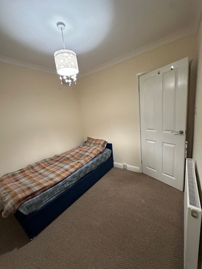 Single and Double Bedroom Set  Main Photo