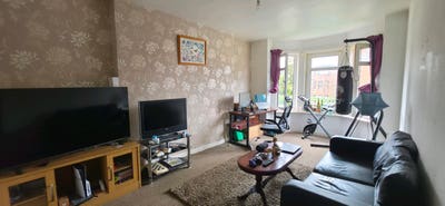 🏠 Room Available in [G52] – Fully Furnished  Main Photo