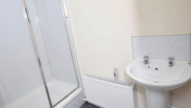 Double bedroom - Badger Farm, Winchester Main Photo
