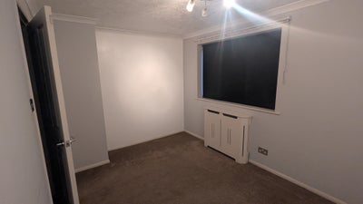 **Double room in a spacious 3 bed House** Main Photo
