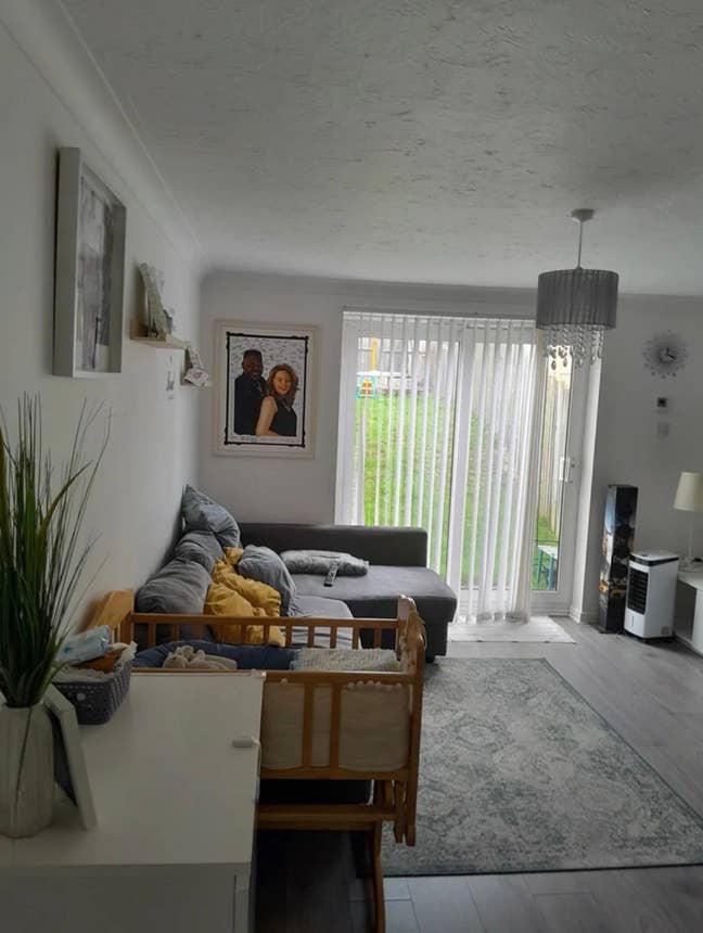 2 Bedroom Terraced House Main Photo