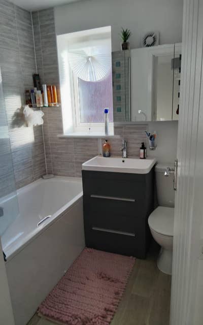 Double Room in Calne Main Photo