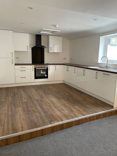 Located in the heart of Falmouth Main Photo