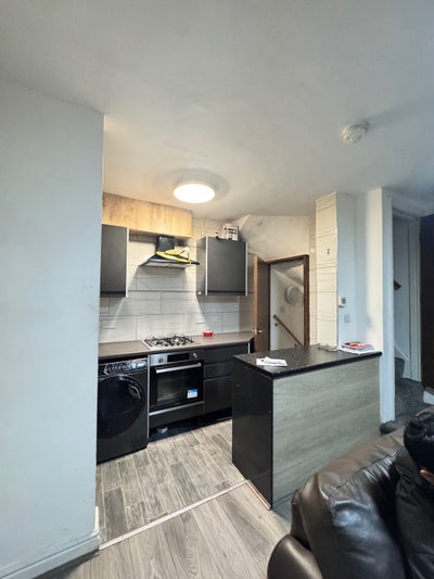 House 3 bedroom  Main Photo
