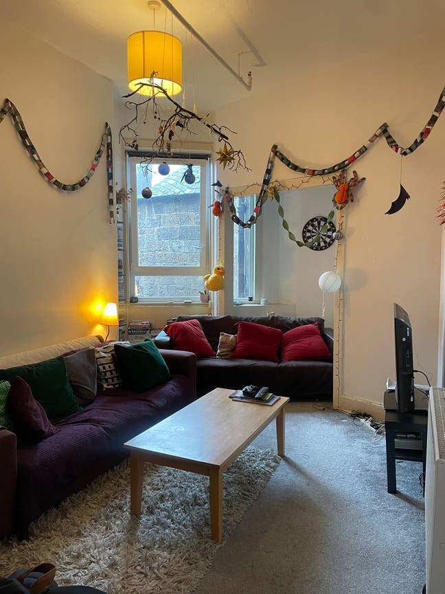 One double room in a warm flat on Leith Walk  Main Photo