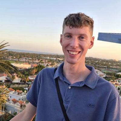 28yo Postgrad Looking for a Quiet & Friendly Home Main Photo