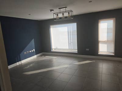Furnished en-suite room in dockside Swansea Main Photo
