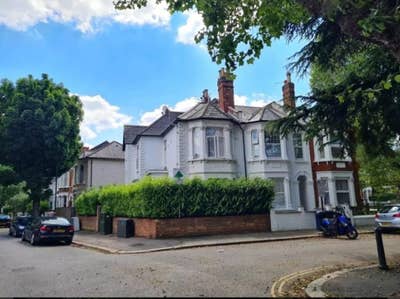 Bright & Stylish Furnished Studio, Ealing, W3 Main Photo