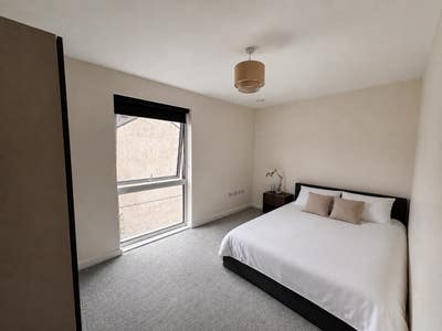 ✨ Large Double Room + Own Bathroom | Burgess Park Main Photo