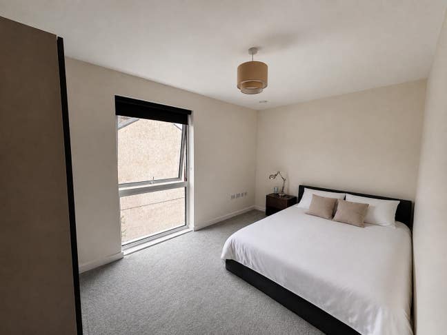 ✨ Large Double Room + Own Bathroom | Burgess Park Main Photo
