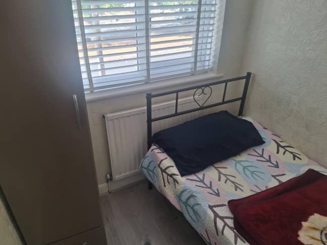 1 Bedroom Single Room to let in Uxbridge  Main Photo