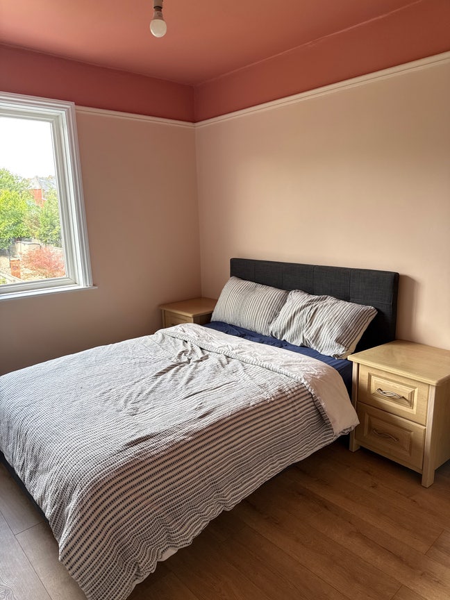 1 double furnished room available  Main Photo