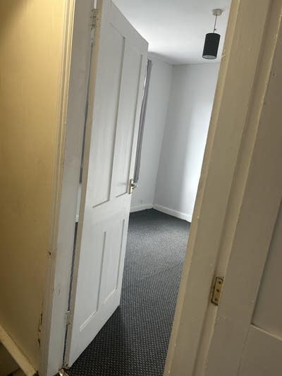 Room to rent  Main Photo