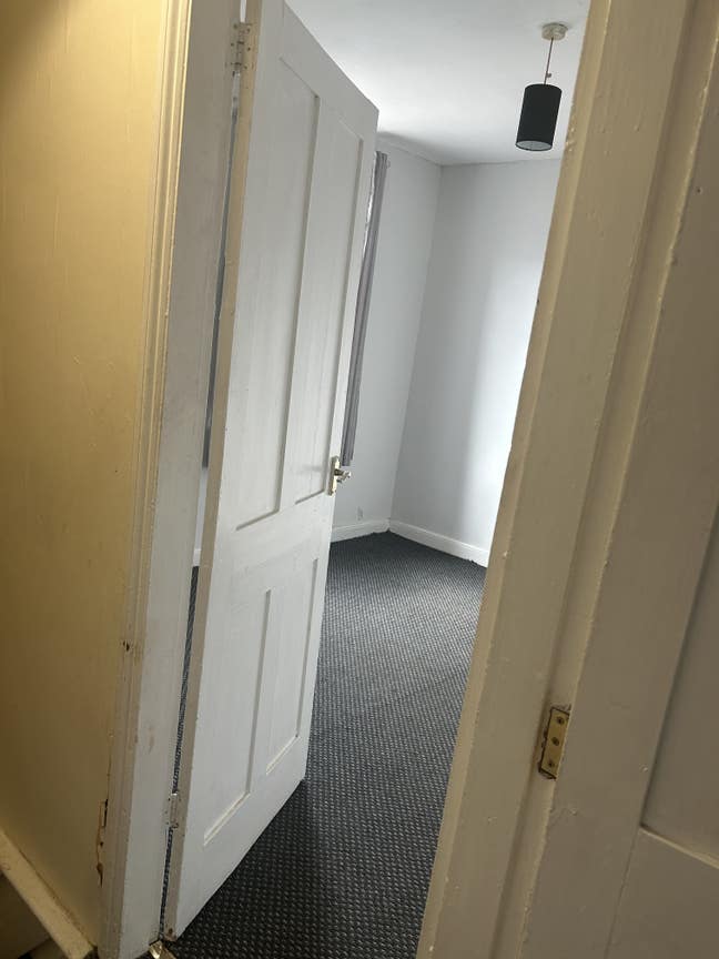 Room to rent  Main Photo