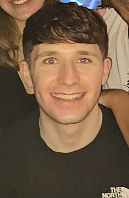 Young Professional looking for friendly flatshare Main Photo
