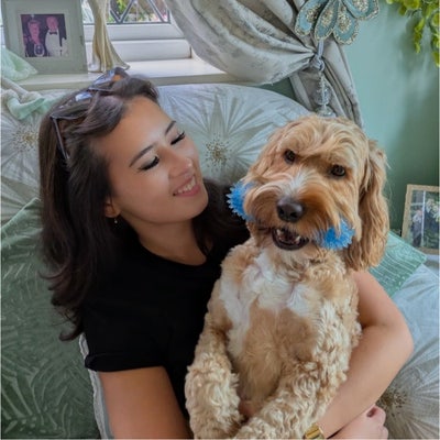 Quiet and tidy 21y/o woman looking for a room! Main Photo