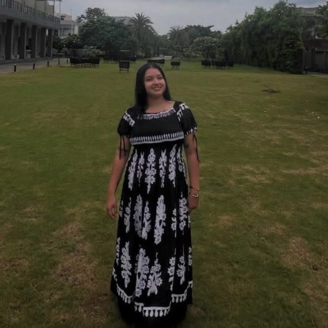 I am a female student aged 24. I am looking f... Main Photo
