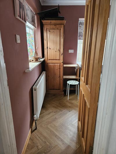 Cosy Cute Chilled En Suite for Considerate House M Main Photo