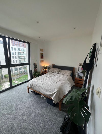 Room available in Stratford - East Village! Main Photo