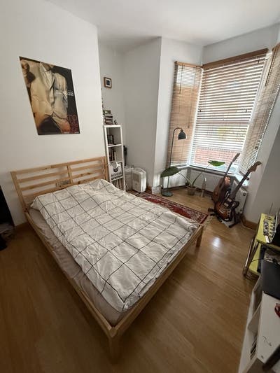 Room - Harringay - 645 pounds - ASAP Main Photo