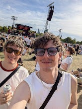 Looking for a house/ flat share Main Photo